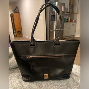 Dooney & Bourke Black Tote Bag
